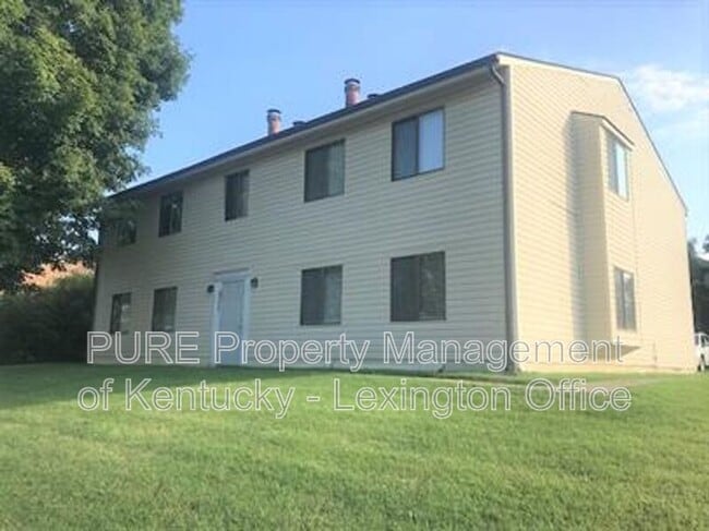Primary Photo - 3772 Camelot Dr