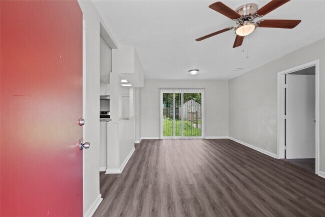 Building Photo - 3129 Danforth Memorial Dr