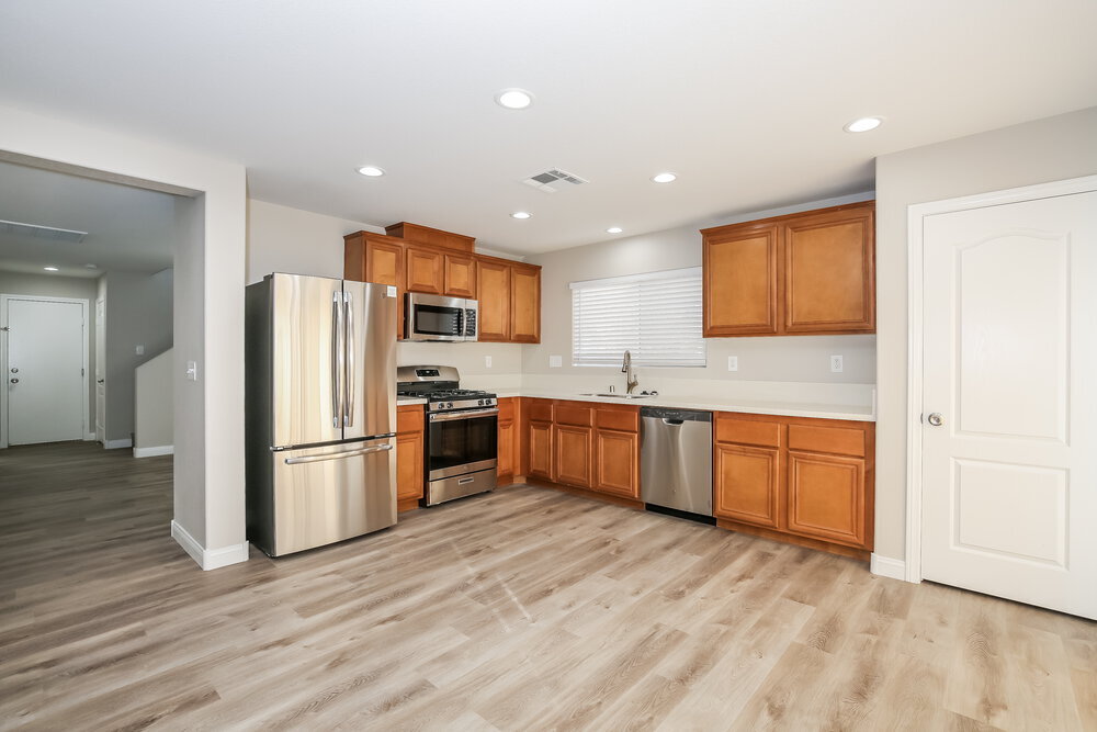 Building Photo - 9149 Spirit Canyon Ave