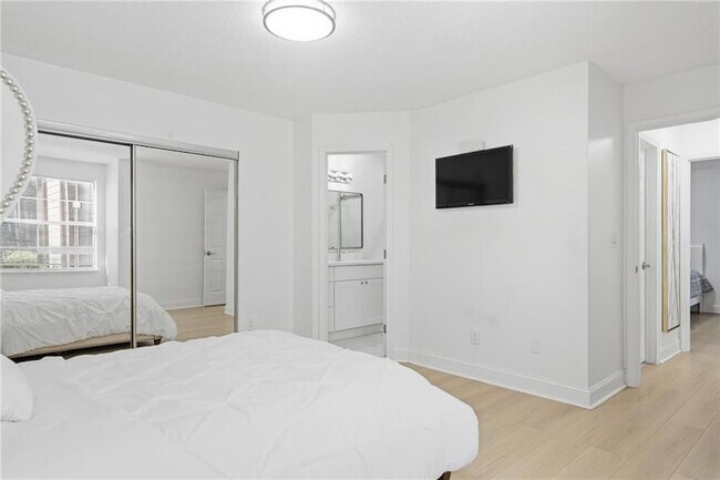 Building Photo - 904 Wentworth Ct