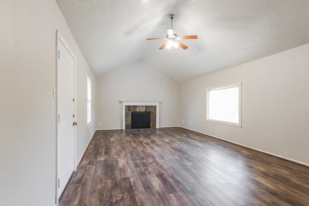 Building Photo - 12335 Kings Chase Dr