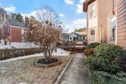 Building Photo - 4 Allen Ave