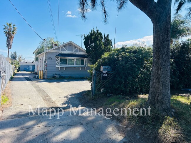 Building Photo - Brand-New 4-Bedroom Split-Level ADU in Res...