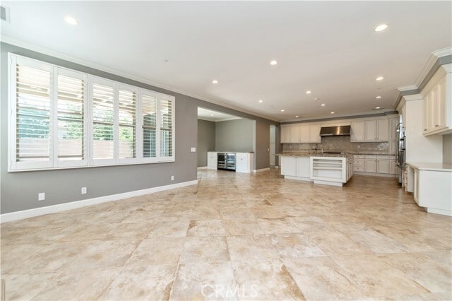 Building Photo - 14370 Culver Dr