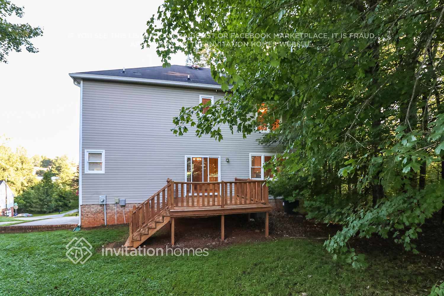 Building Photo - 3700 Turret Ct NE