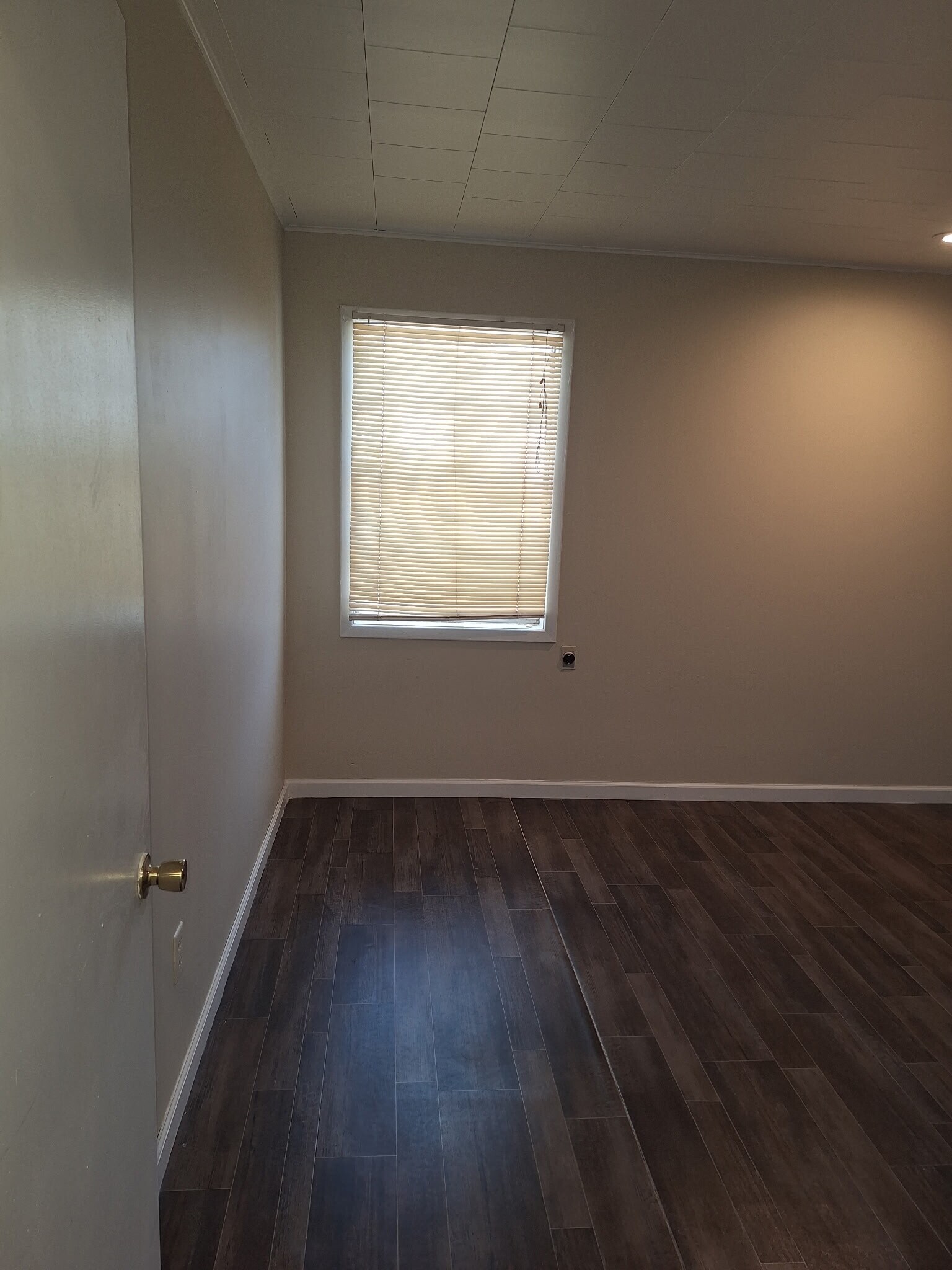 Building Photo - 411 Kibbie St