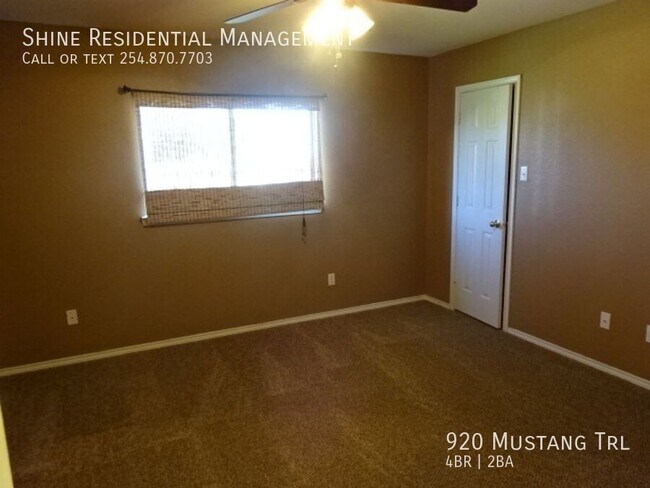 Building Photo - 920 Mustang Trail