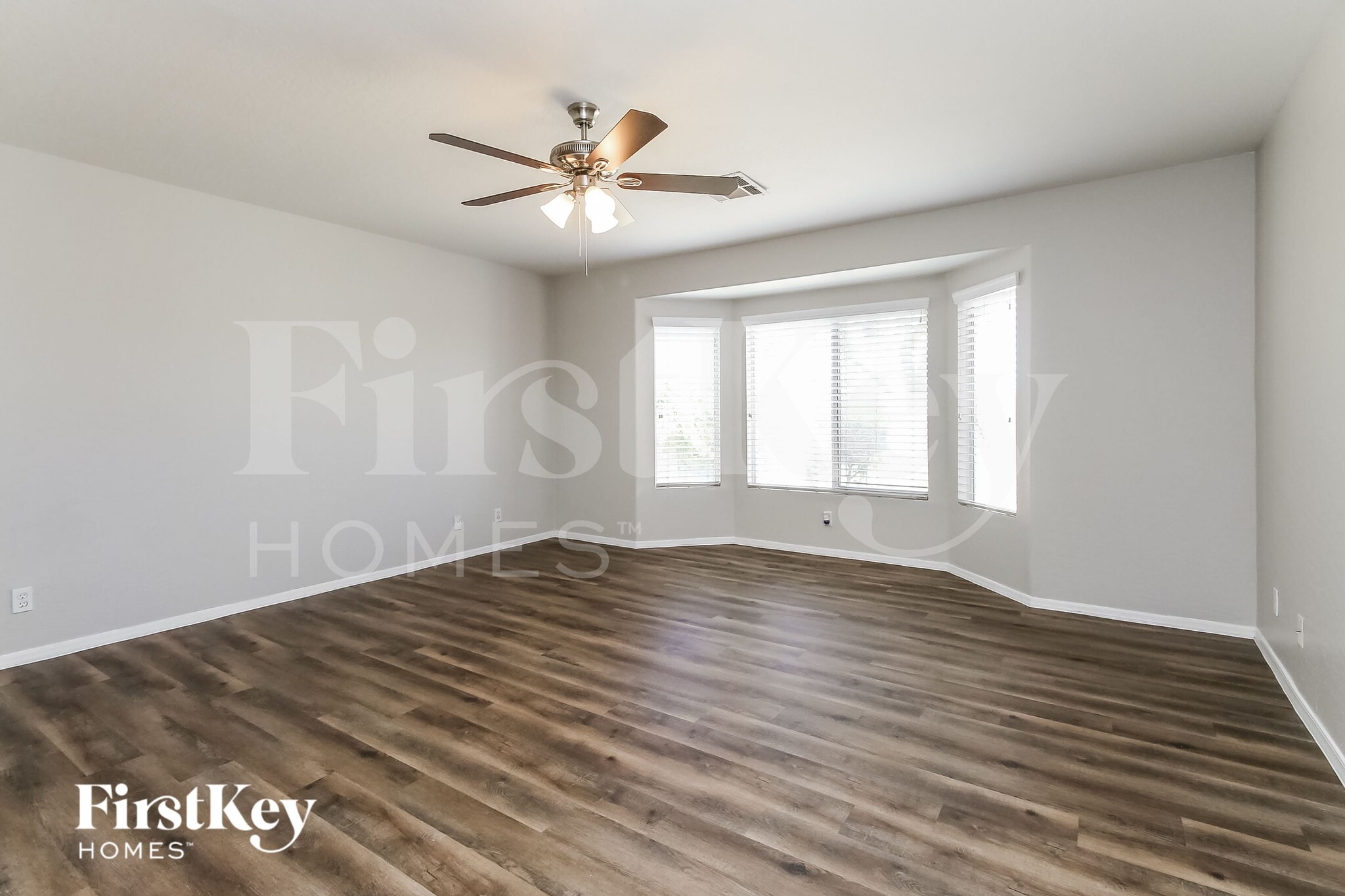 Building Photo - 4082 E Meadow Lark Way