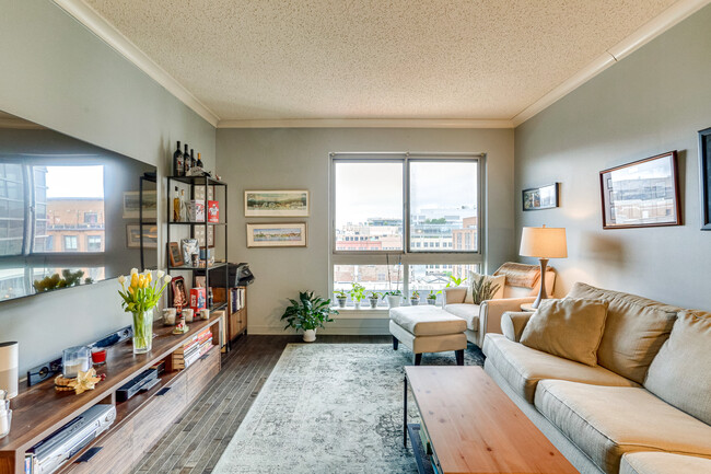 Living room - 777 7th St NW