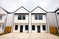 Building Photo - TOUR YOUR NEW HOME TODAY