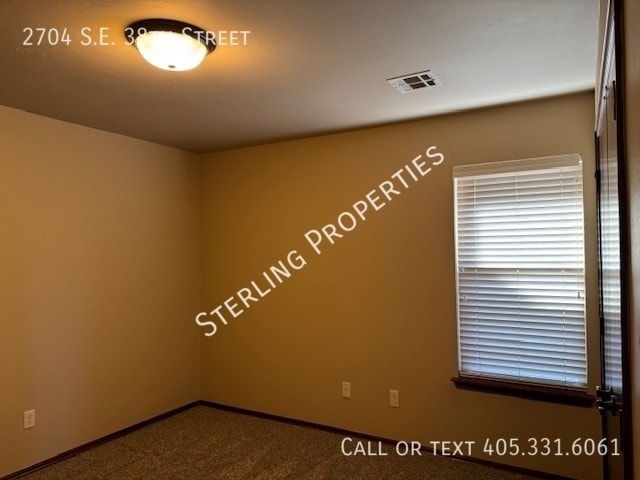 Building Photo - 2704 SE 38th St