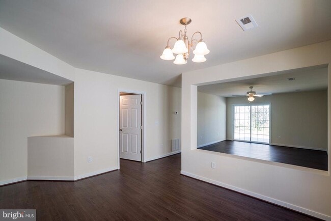 Building Photo - Beautiful 3 Bedroom House in Spotsylvania