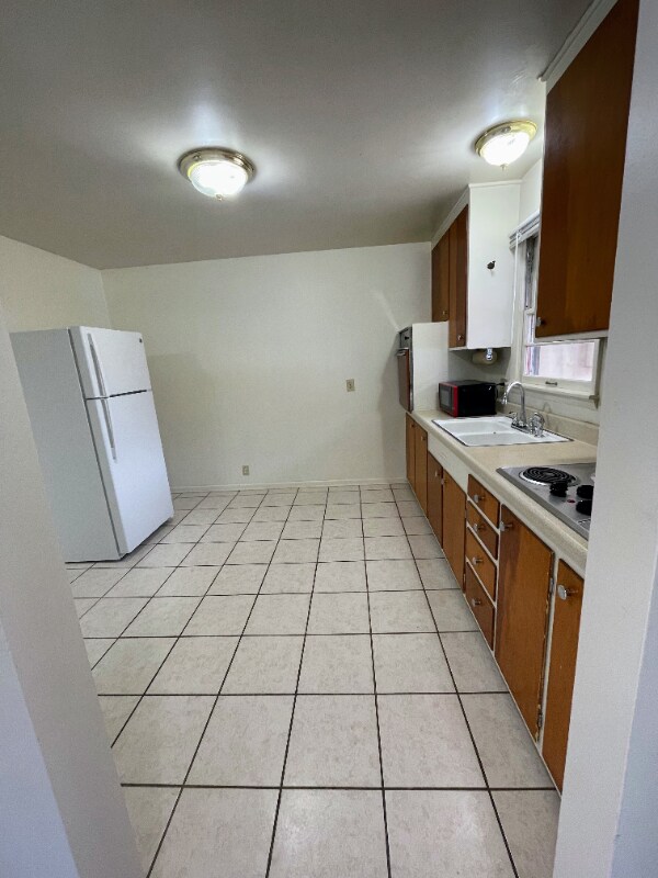 Building Photo - 116 N Meldrum St
