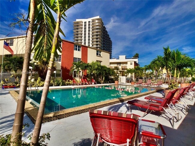 Building Photo - 1800 79th Street Causeway