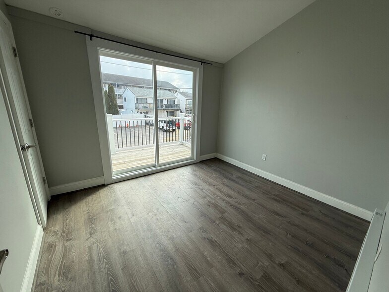 Building Photo - 2a Bragg Ave