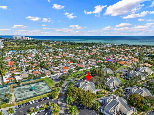 Building Photo - 1605 US-1