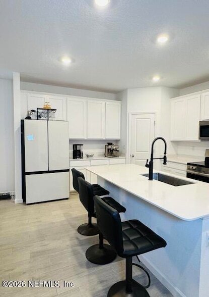Building Photo - 73 Miromar Lk Dr