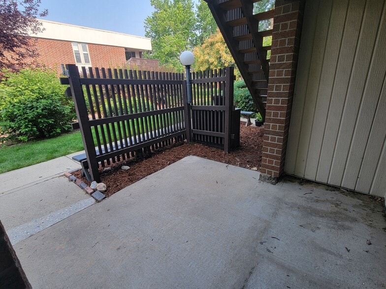 Private Patio - 3663 S Sheridan Blvd