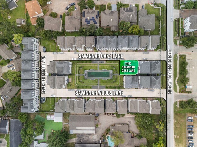 Building Photo - 11107 Savannah Oaks Ln