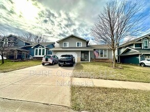 Building Photo - 5018 S 163rd St