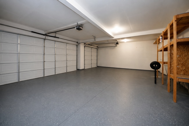 Building Photo - 1655 N Azurite Pl