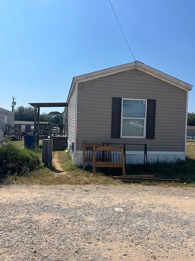 Building Photo - 142 County Rd 5516