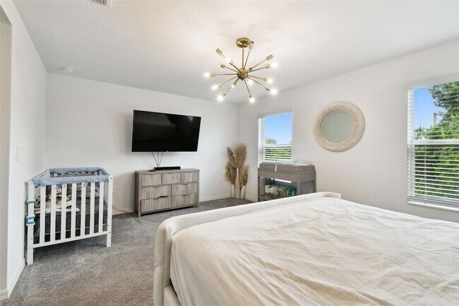 Building Photo - 2513 Sunray Venus Wy