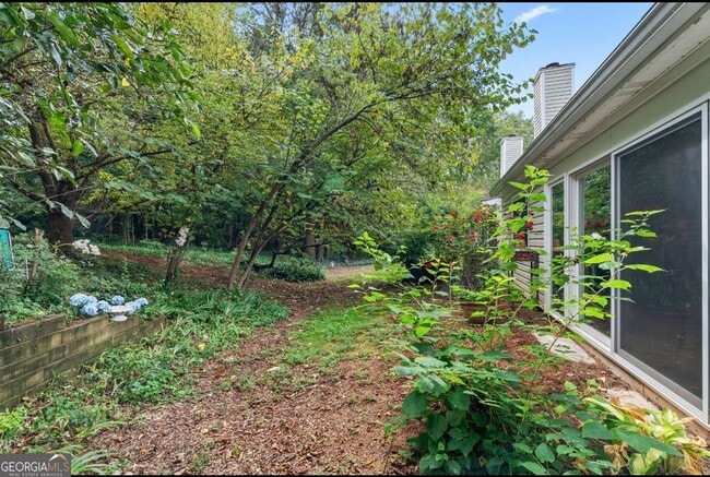 Building Photo - 81 Hampshire Ct