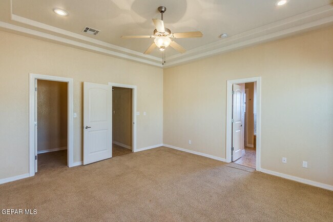 Building Photo - 5505 Ignacio Frias Dr