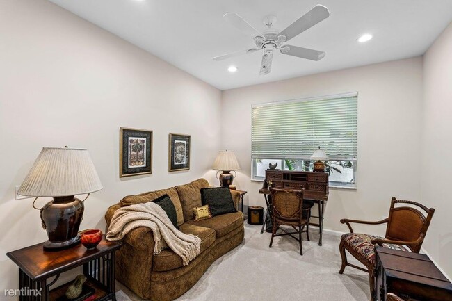 Building Photo - 3 br, 2.5 bath Condo - 7358 Kahana Dr