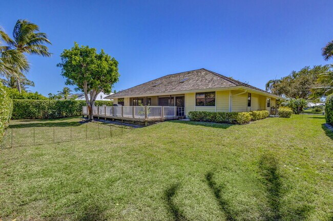 Building Photo - 10420 SE Jupiter Narrows Dr