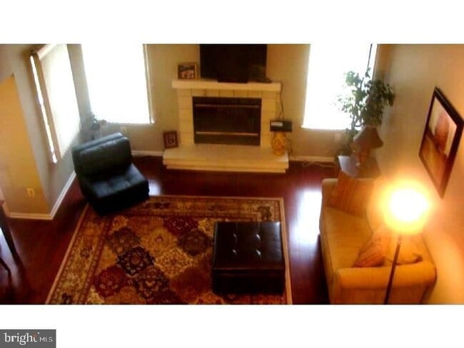 Building Photo - 812 Eagles Chase Dr