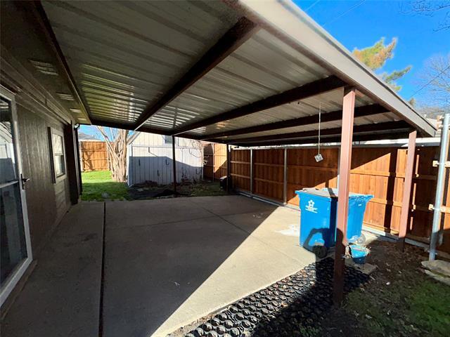 Building Photo - 2218 Fuqua Rd