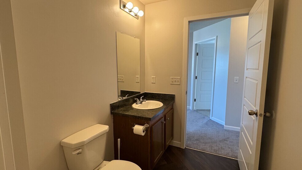 Building Photo - 2216 Osprey Pl NW