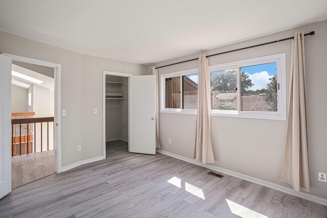 Building Photo - 36721 Tanglewood Ln