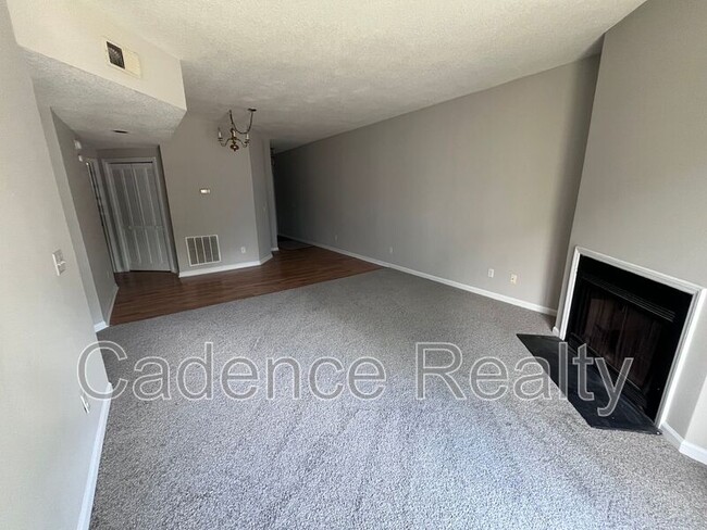 Building Photo - 4230 Wilshire Blvd