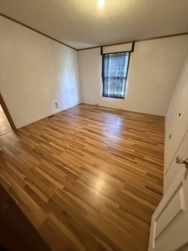 Building Photo - 3502 S Camellia
