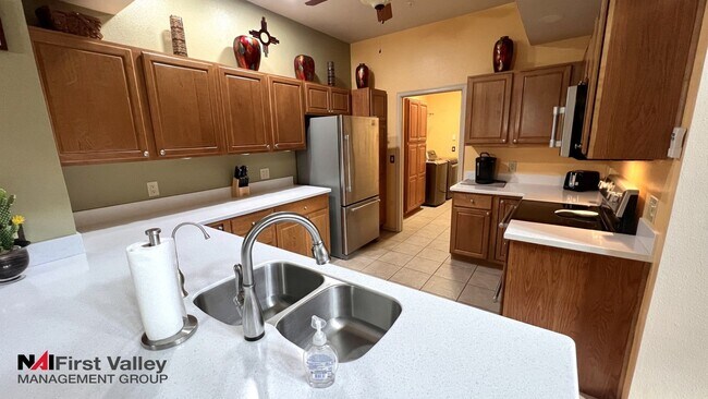 Building Photo - 3 Bedrooms, 2.5 Baths and a Two Car Garage