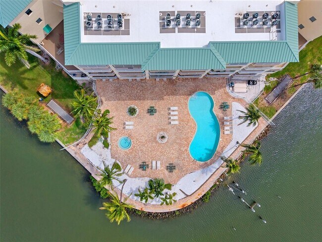 Building Photo - 8800 Bay Pines Blvd