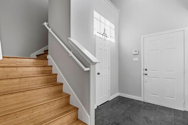 Building Photo - 67 S Burberry Park Cir