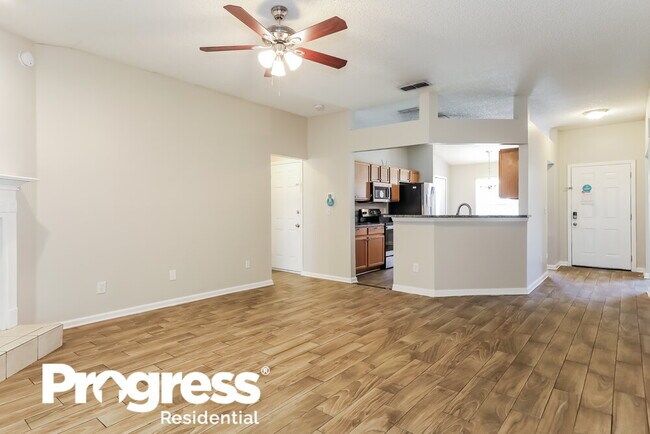 Building Photo - 7637 Invermere Blvd N