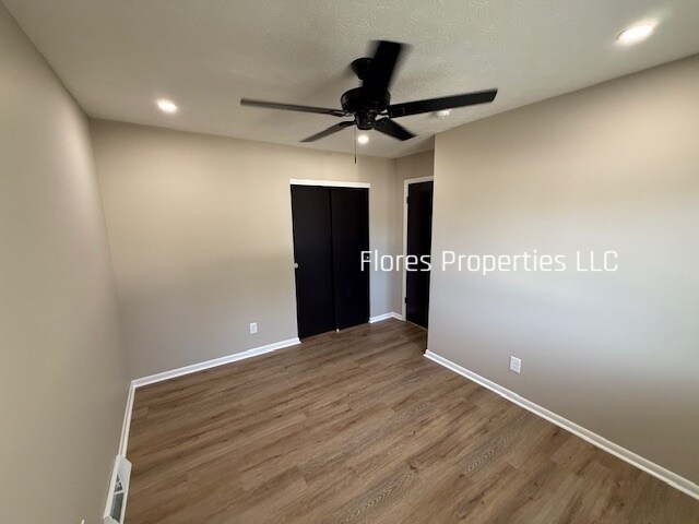 Building Photo - 1413 Cranwood Dr