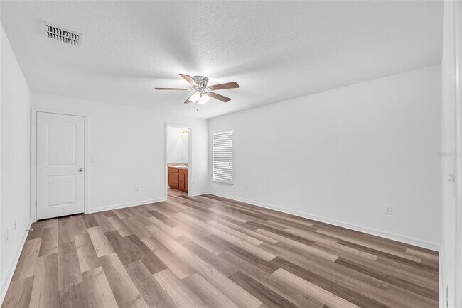 Building Photo - 11908 Winterset Cove Dr