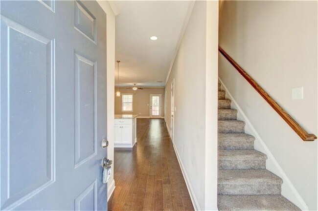 Building Photo - 3770 Shades Valley Ln