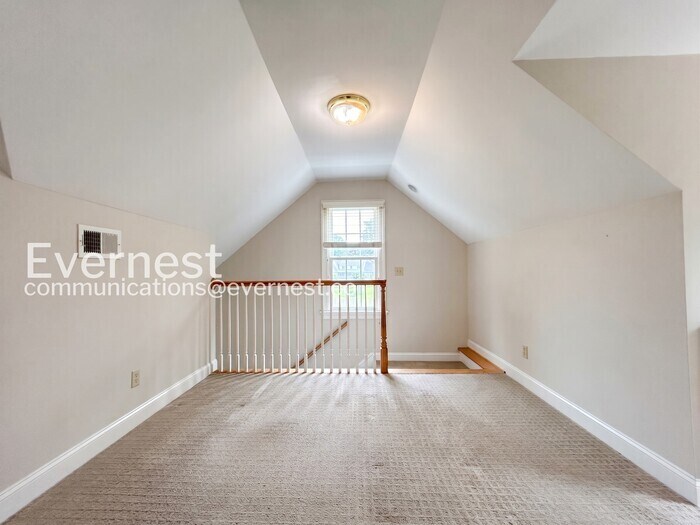 Building Photo - 113 Ridge Crossing