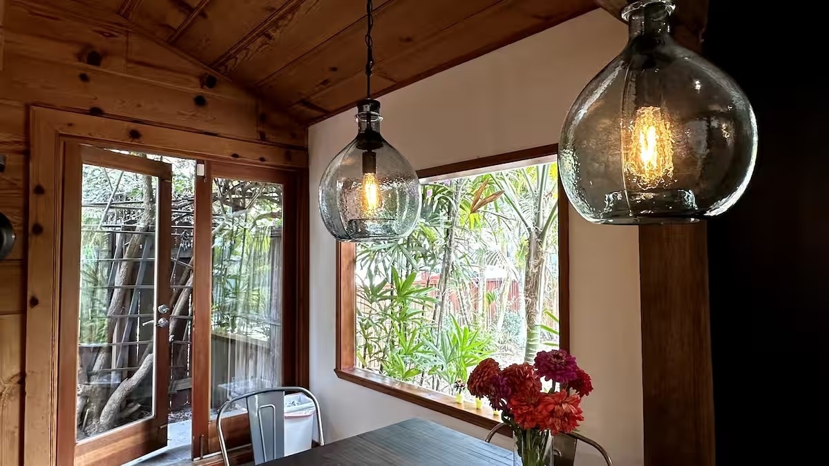 Building Photo - 3617 Maplewood Ave