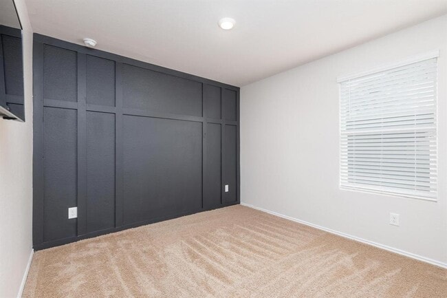 Building Photo - 105 Black Wolf Run