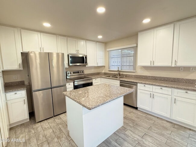 Building Photo - 6742 N 43rd Ave