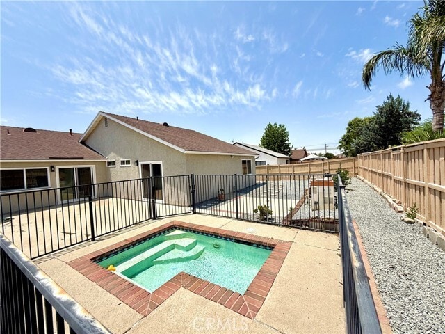 Building Photo - 2382 Carlsbad Cir