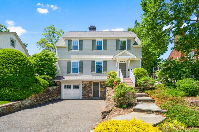 Building Photo - 22 Vanderburgh Ave